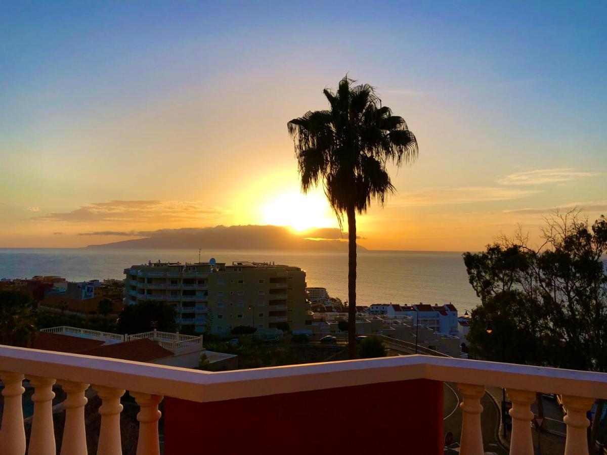 Panorama Ocean View Gigantes Apartment Santiago Del Teide Luaran gambar